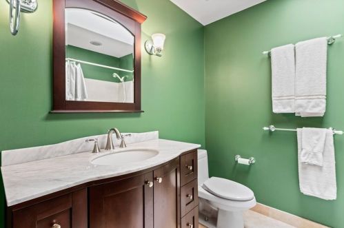 3527 Hidden Acres Dr, Atlanta GA  30340-4449 exterior