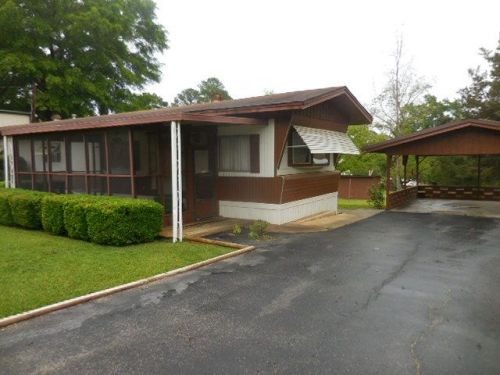 150 Gibbs Dr, Fairmount, TX 75948-5823