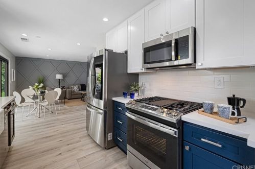 2798 Goldfield Pl, Simi Valley CA  93063-2253 exterior