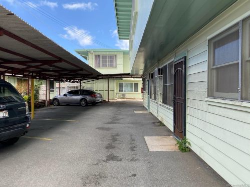 2009 Waiola St, Honolulu HI  96826-2646 exterior
