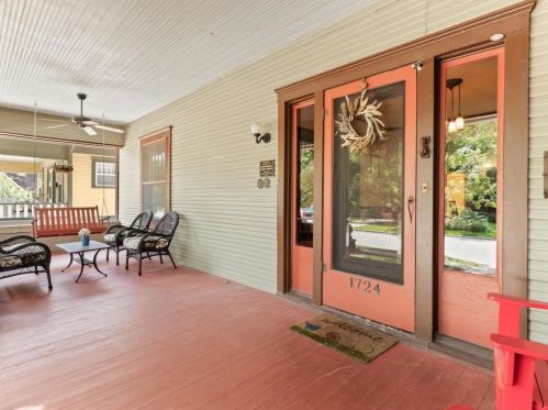 1724 5th Ave, Fort Worth TX  76110-6407 exterior