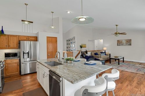 374 Wheat Berry Dr, Erie CO  80516-6824 exterior