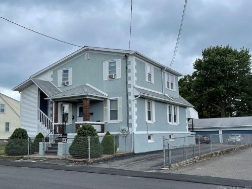 52 Wilkenda Ave, Waterbury, CT 06708-3618