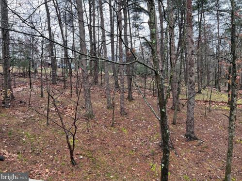 75 Ruffed Grouse Ln, Berkeley Springs WV  25411-5287 exterior