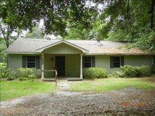150 Anderson Dr, Brunswick, GA 31520-1610