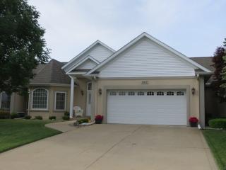 2917 Rutherford Dr, Urbana, IL 61802-9401