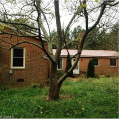 548 Cooper St, Staley, NC 27355-8026