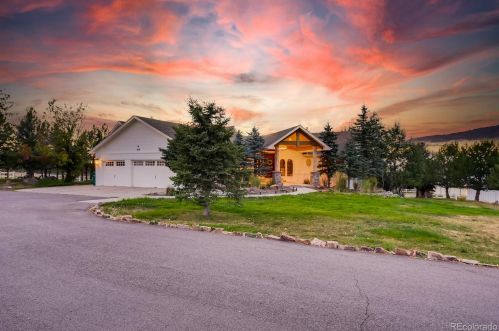 858 Meadow Station Cir, Parker, CO 80138-4451