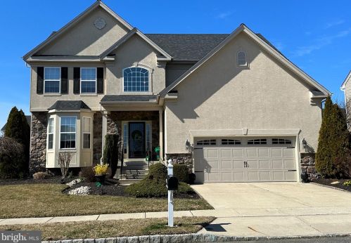 907 Canterbury Dr, Harrison Township, NJ 08062-1883