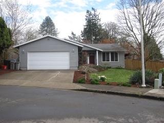 16975 Marcola Ct, Beaverton, OR 97006-4675
