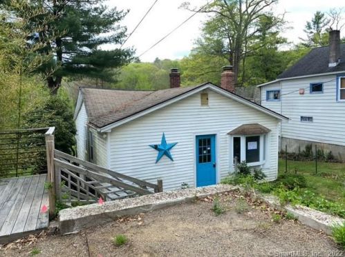 101 White Rd, Ellington, CT 06029-3037