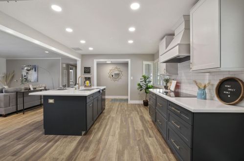 1900 Lodi Ave, Lodi, CA 95242-3123