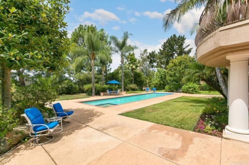 3316 Rocking Horse Cir, Encinitas, CA 92024-5717