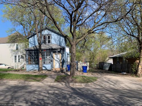 594 Brunson St, Saint Paul, MN 55130-4516