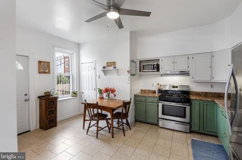 29 51st St, Philadelphia, PA 19139-2726