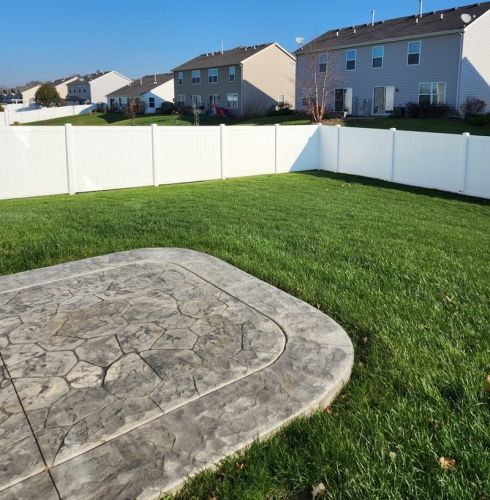 639 Florence St, Pingree Grove IL  60140-5608 exterior