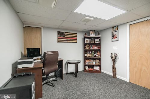 1716 Mcgalliard Ave, Trenton NJ  08610-3241 exterior