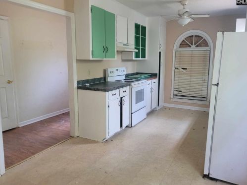 2328 Partridge Cir, Horrel Hill, SC 29061-9438
