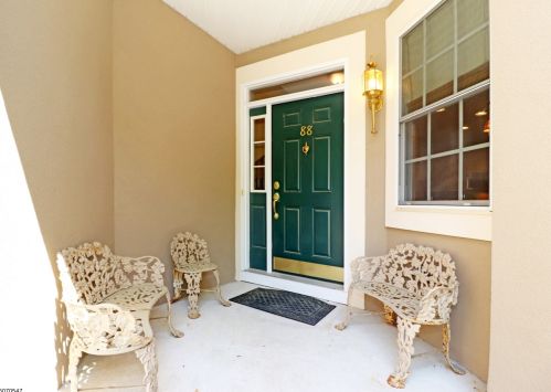 88 Henning Ter, Parsippany, NJ 07834-3716