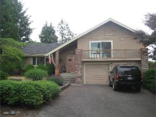 187 Country Hill Dr, Roseburg, OR 97471-9594