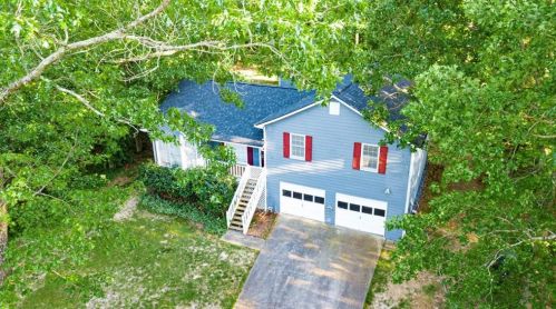 129 Spring Dr, Hiram, GA 30141-4327