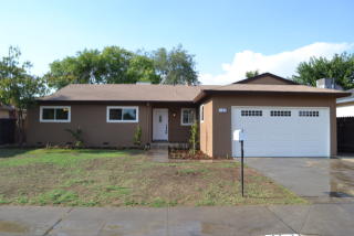 147 National Ave, Clovis, CA 93612-5002