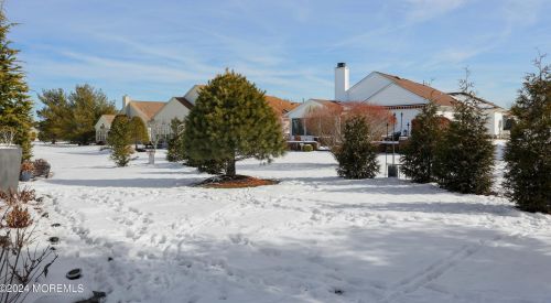 13 Wycliffe Dr, Lakehurst NJ  08759-6165 exterior