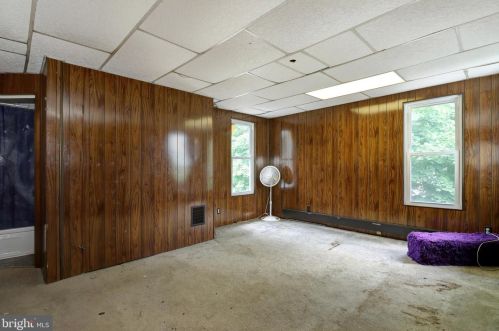 219 Lafayette Ave, Trenton NJ 08610-5601 exterior