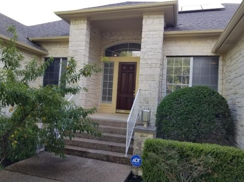 10617 Coreopsis Dr, Austin TX  78733-5725 exterior