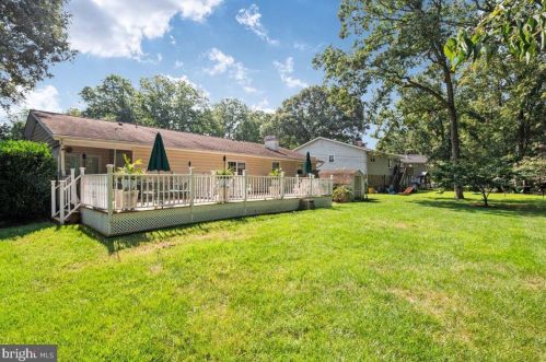 615 Banyon Ave, Severna Park, MD 21146-2501