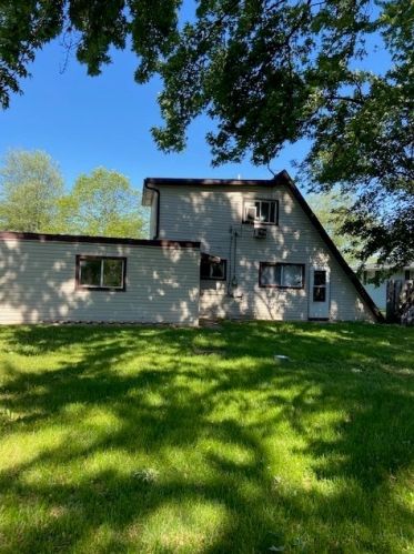 1028 Gael Dr, Joliet IL  60435-3004 exterior
