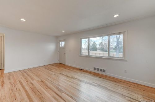 5881 60th Ave, Denver CO  80022-3347 exterior