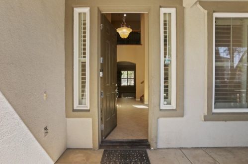10240 Marsters Way, Stockton, CA 95209-4375