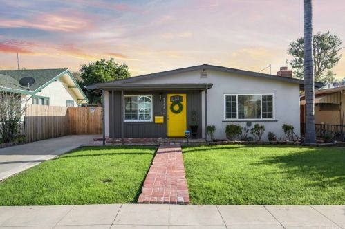 4342 Cover St, Riverside, CA 92506-2240