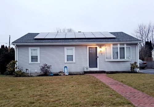 5 Cambria Dr, Lincoln, RI 02865-1609
