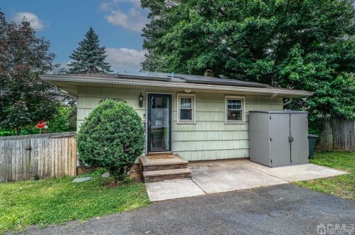 315 Canal Rd, South Bound Brook, NJ 08880-1135
