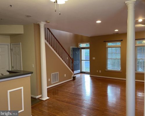 12877 Rannoch Forest Cir, Bristow, VA 20136-2579