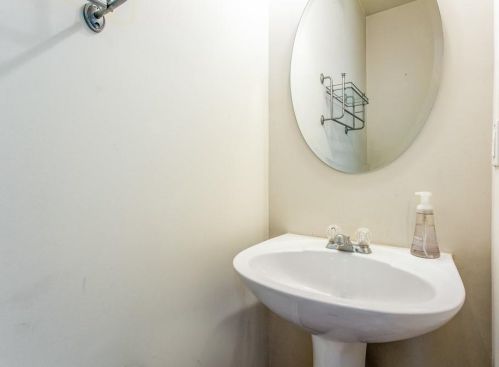 720 Celeste Ln, Atlanta GA  30331-8606 exterior