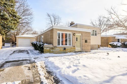 4450 Jackson Blvd, Hillside, IL 60162-1742