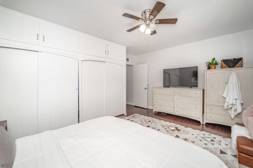 10231 Eglise Ave, Downey CA  90241-2920 exterior