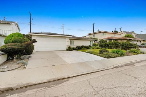801 Bartolo Ave, Montebello, CA 90640-3705
