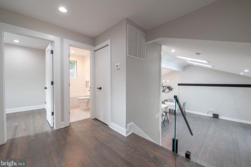 820 Malibu Dr, Silver Spring MD  20901-3648 exterior