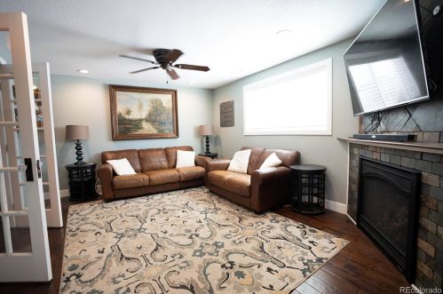 786 Mobile St, Denver, CO 80011-4547