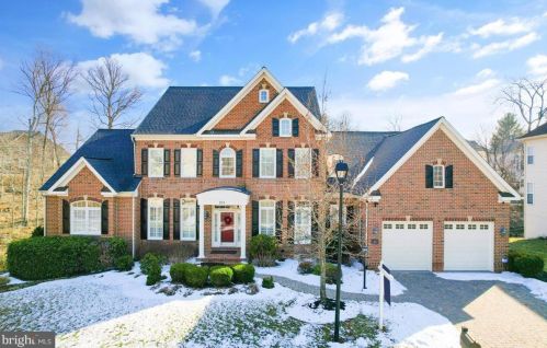 203 Greenhow Ct, Leesburg, VA 20175-4420