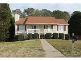 2656 Green Meadow Ln, Marietta, GA 30066-5602