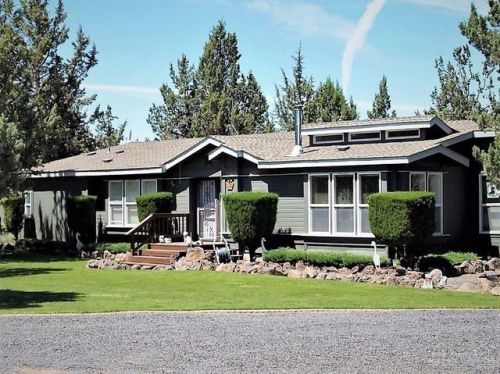 6880 28th Ct, Eagle Crest, OR 97756-9798