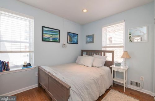 413 Belgrade St, Philadelphia PA 19125-2622 exterior