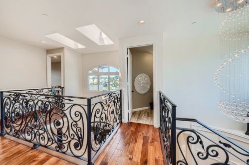 1814 Main St, Huntington Beach CA  92648-2725 exterior