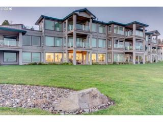 5421 Scenic Ln, Vancouver, WA 98661-0508