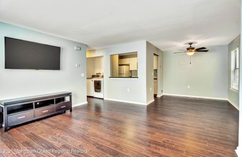702 Fox Glove Ct, Jackson Twp, NJ 08527-4004